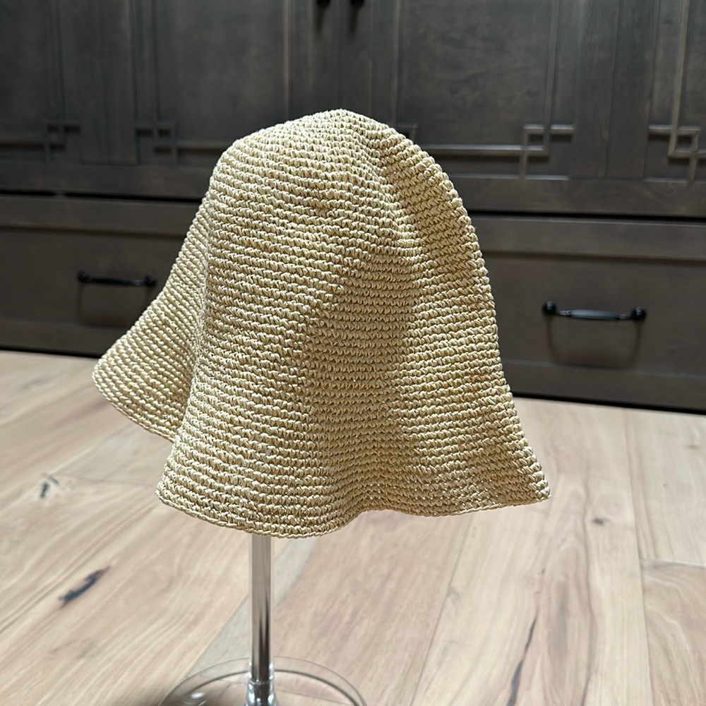 Aritzia - Main Character - Straw Hat
